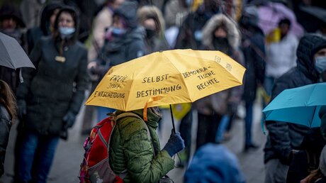 Proteste gegen die Corona-Maßnahmen / © Malte Krudewig (dpa)
