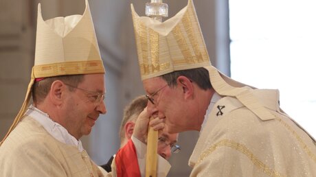 Bischofsweihe: Kardinal Woelki und Georg Bätzing (KNA)