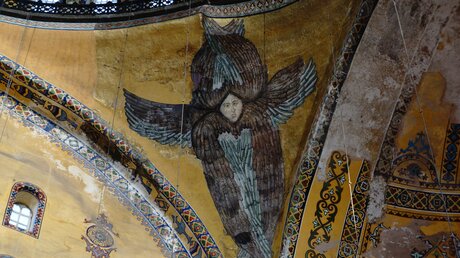 Angel Seraphim in Ayasofya (Hagia Sophia) / © Epel (shutterstock)