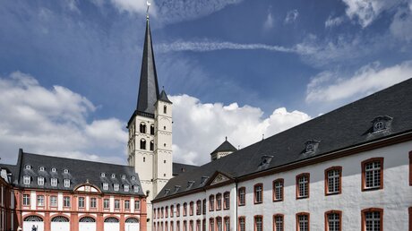 Abtei Brauweiler, ehemaliges Benediktinerkloster in der Nähe von Köln / © Gerd Harder (shutterstock)