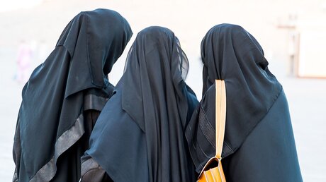 Symbolbild Frauen in Katar / © SABPICS (shutterstock)
