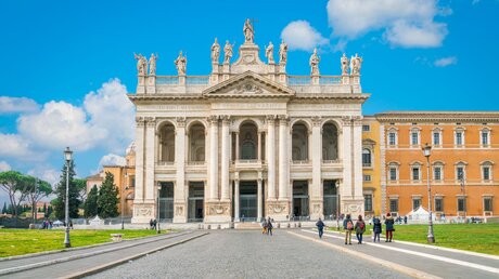 San Giovanni in Laterano, die Bischofskirche des Bischofs von Rom und damit des Papstes / © essevu (shutterstock)