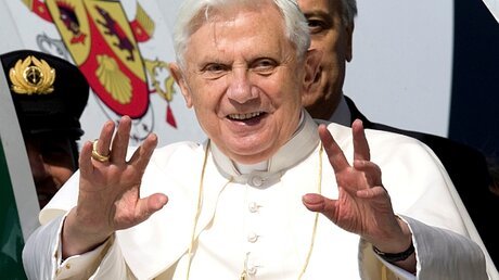 Kamerun: Papst Benedikt XVI. besucht erstmalig Afrika (KNA)