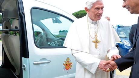 Elektroauto für den Papst (KNA)