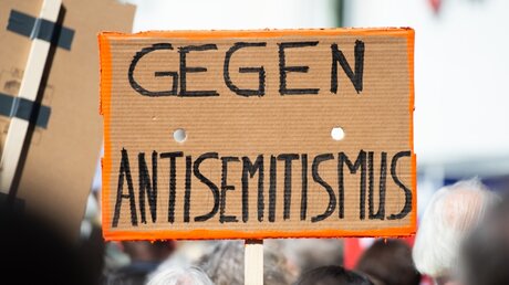 Jetzt aufstehen gegen Antisemitismus / © Christophe Gateau (dpa)