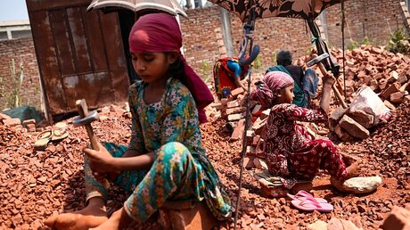 Kinderarbeit in Bangladesch / © Mushfiqul Alam (dpa)