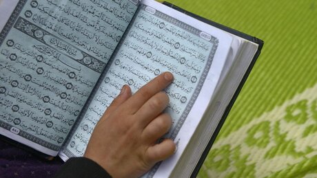 Koran: die Heilige Schrift des Islam (dpa)