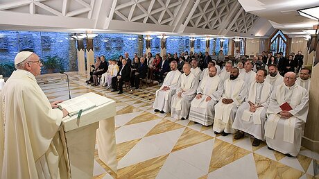 Papst feiert Messe im Vatikan / © Osservatore Romano (dpa)