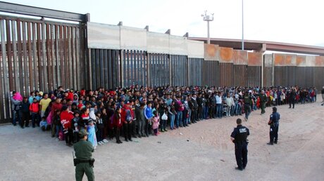 Migration zwischen Mexiko und den USA / © Uncredited (dpa)