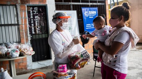 Mit Hilfe von Adveniat sorgen sich die Scalabrinianer-Schwestern um die Migranten, die in Manaus stranden / © Florian Kopp (Adveniat)
