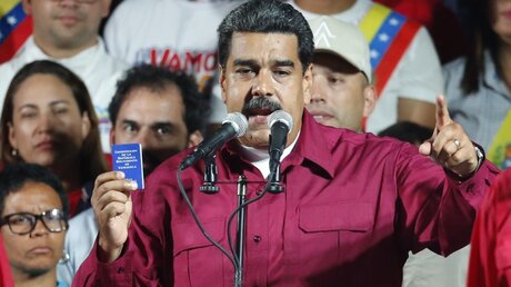 Nicolas Maduro wieder Präsident von Venezuela / © Ariana Cubillos (dpa)