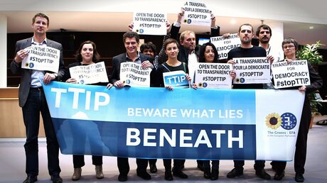 Protest gegen TTIP / © greensefa