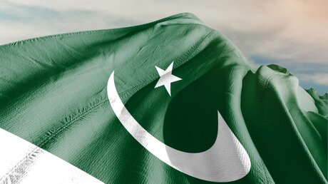 Pakistanische Flagge / © Design_Bank (shutterstock)