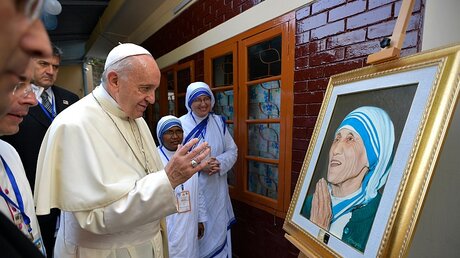  Papst Franziskus im Mutter-Teresa-Haus / © Osservatore Romano (KNA)