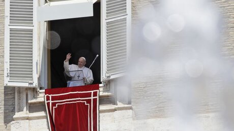 Papst Franziskus / © Alessandra Tarantino/AP (dpa)