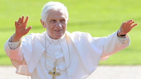 Benedikt XVI. im Jahr 2011 / © Britta Pedersen (dpa)