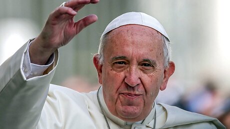 Papst Franziskus / © Alessandro Di Meo (dpa)