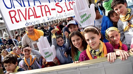 Der Vatikan startet Bildungsinitiative für Kinder und Jugendliche / © EPA/Ettore Ferrari (dpa)