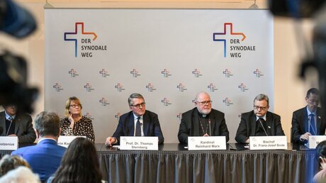 Pressekonferenz nach den Beratungen der Synodalversammlung am 1. Februar 2020 in Frankfurt / © Harald Oppitz (KNA)