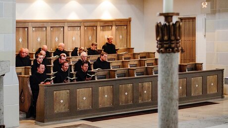 Ordensbrüder im Kloster St. Ottilien / © Simon Koy (KNA)