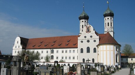 Kloster Benediktbeuern in Bayern: Hier leben und arbeiten Salesianer (epd)