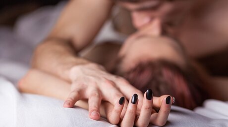 Sex ohne Ehering: Bislang eine schwere Sünde / © Artem Furman