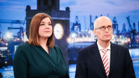 Spitzenkandidaten Katharina Fegebank (Die Grünen) und Peter Tschentscher (SPD) / © Marcus Brandt (dpa)