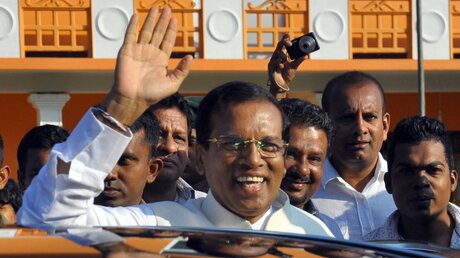 Sri Lankas neuer Präsident Sirisena (dpa)