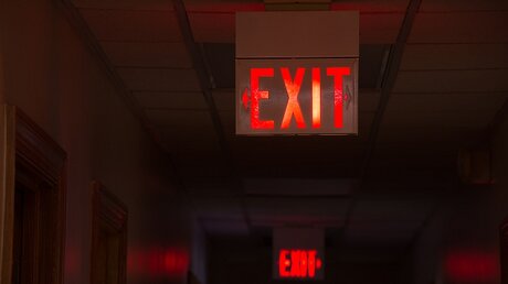 Symbolbild: Exit (shutterstock)