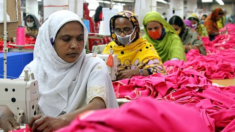 Textilindustrie in Bangladesch / © Doreen Fiedler (dpa)