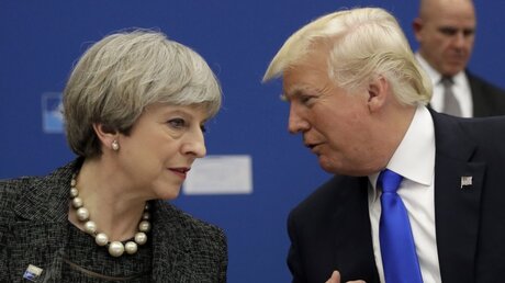 Atmosphärische Störungen zwischen Theresa May und Donald Trump / © Matt Dunham (dpa)