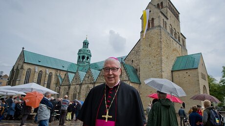 Hildesheims Bischof Trelle (dpa)