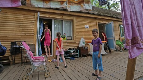 Flüchtlingslager "Kamille" in Charkiw (KNA)