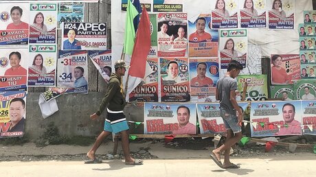 Wahlplakate auf den Philippinen / © Christoph Sator (dpa)