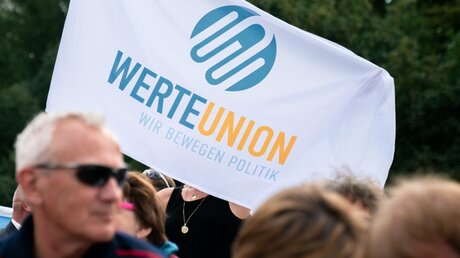 WerteUnion: Bedrohlich für die CDU? / © Michael Kappeler (dpa)