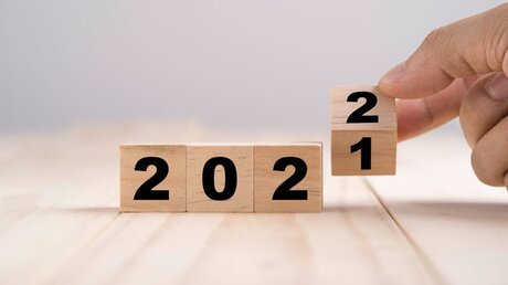 Zwischen den Jahren 2021 und 2022 (shutterstock)