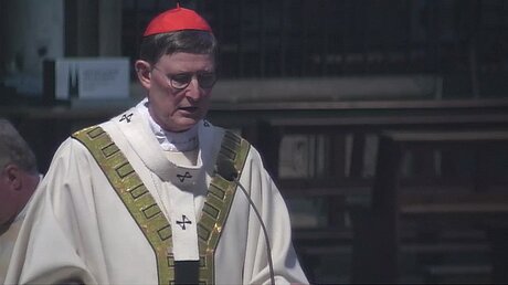 Kardinal Woelki in der Chrisammesse / © Screenshot domradio.de (DR)