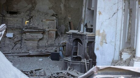 Zerstörte Kirche in Amatrice / © Percossi (dpa)