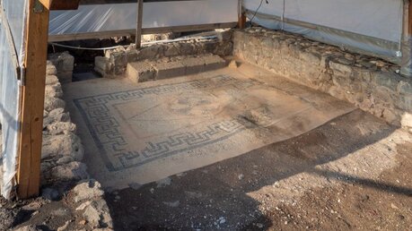 Ausgrabung der zuvor entdeckten Synagoge von Magdala / © Lenush (shutterstock)
