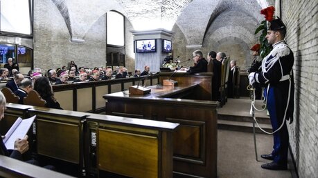 Gerichtssaal im Vatikan / © Cristian Gennari (KNA)