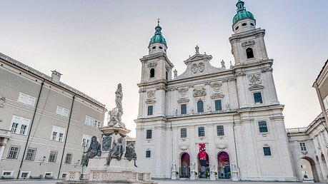 Blick auf den Salzburger Dom / © Anibal Trejo (shutterstock)