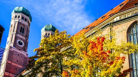Blick auf die Münchener Liebfrauenkirche / © streetflash (shutterstock)
