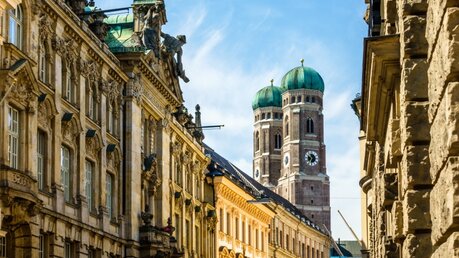 Blick auf die Münchner Liebfrauenkirche / © FooTToo (shutterstock)