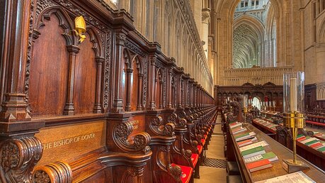 Chor in der Kathedrale von Canterbury / © Platslee (shutterstock)