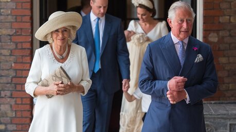 Der britische Thronfolger Prinz Charles und seine Ehefrau Herzogin Camilla  / © Dominic Lipinski (dpa)