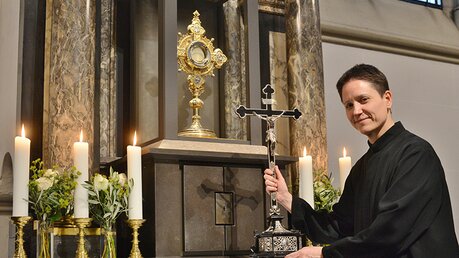 Der Lieblingsort von Domküsterin Judith Maurer ist der Tabernakel in der Sakramentskapelle. / © Beatrice Tomasetti (DR)