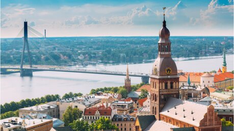 Die lettische Hauptstadt Riga / © Grisha Bruev (shutterstock)