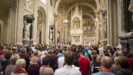 Messe mit Kölner Pilgern / © Christopher Jelen (Erzbistum Köln)