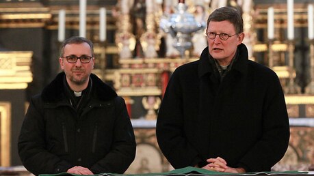Erzbischof Stefan Heße und Rainer Maria Kardinal Woelki / © Robert Boecker (KNA)