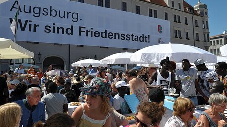 Hohes Friedensfest der Stadt Augsburg / © Stefan Puchner (dpa)